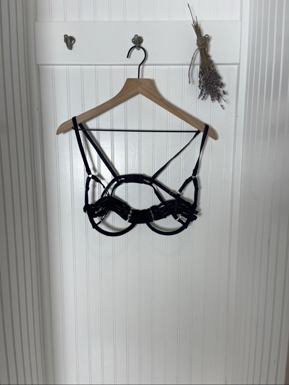 Black Strappy Lace-Accent Bra - Women Intimates